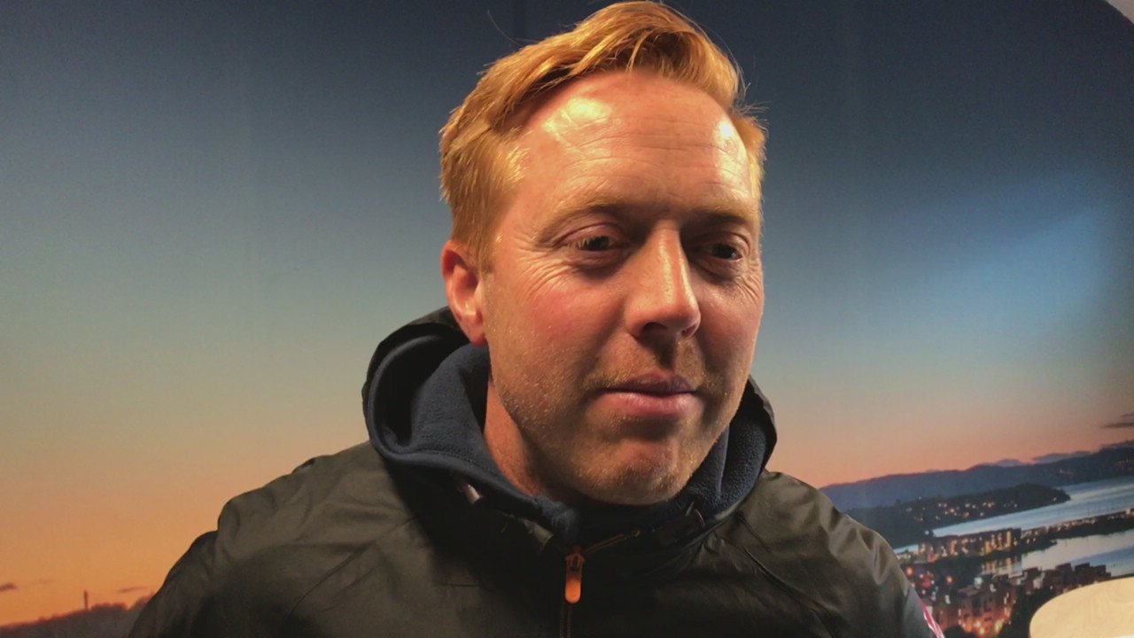 EB8429F3-4B0B-4450-B9FF-406ECAB6DA12.MOV